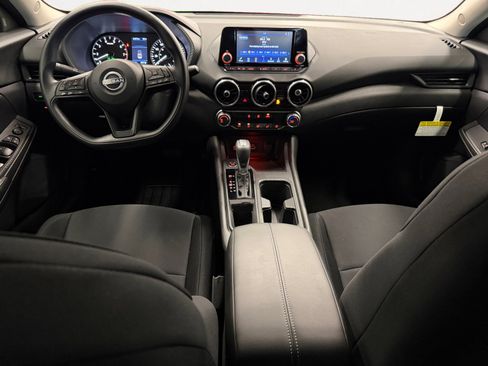 Used 2025 Nissan Sentra S FWD image 2