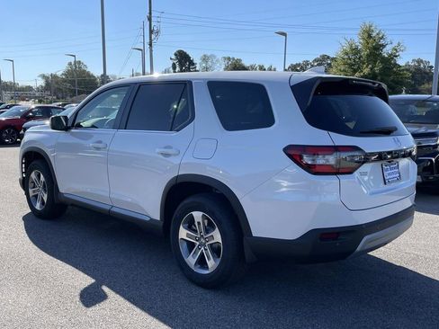 New 2025 Honda Pilot EX-L image 5