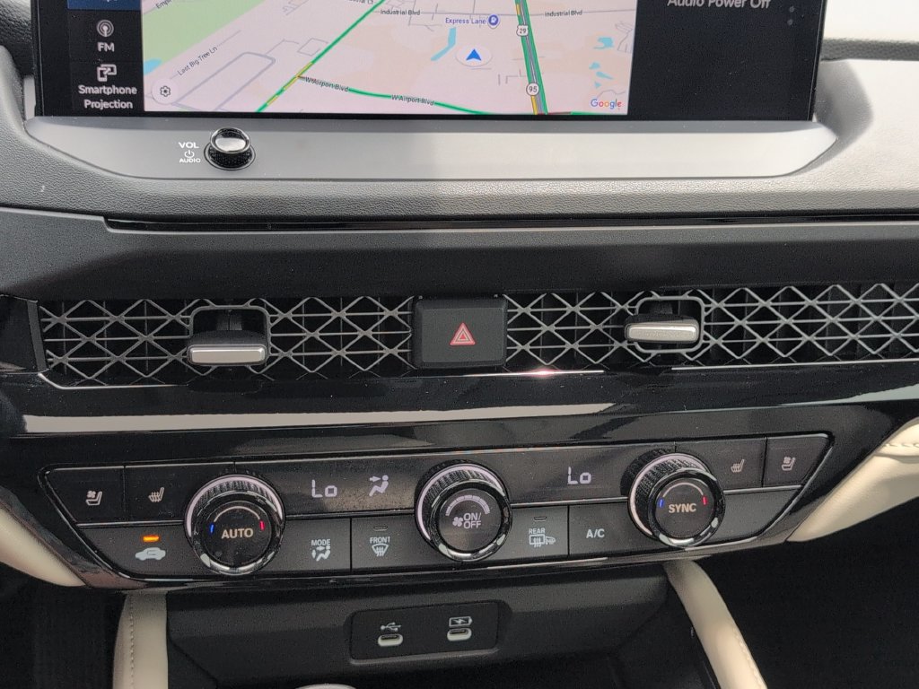 Used 2023 Honda Accord Touring image 16