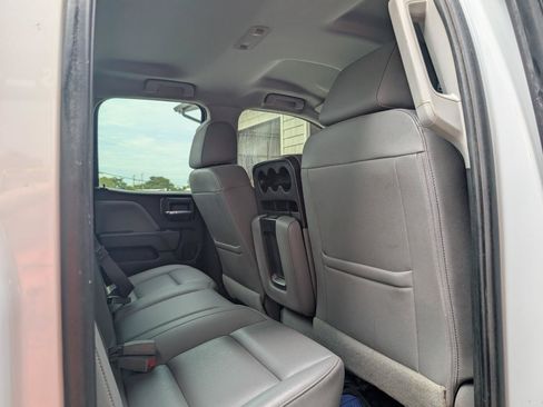 Used 2017 Chevrolet Silverado 2500 W/T AWD/4WD image 18