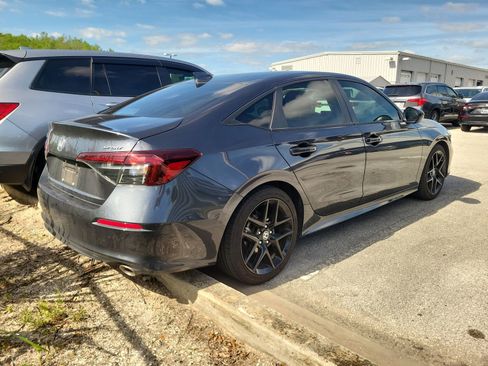 Used 2025 Honda Civic Sport image 5