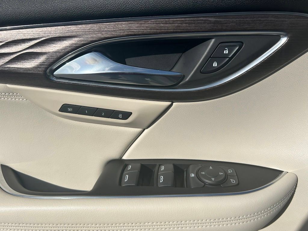 Certified 2023 Buick Envision Avenir AWD/4WD image 17