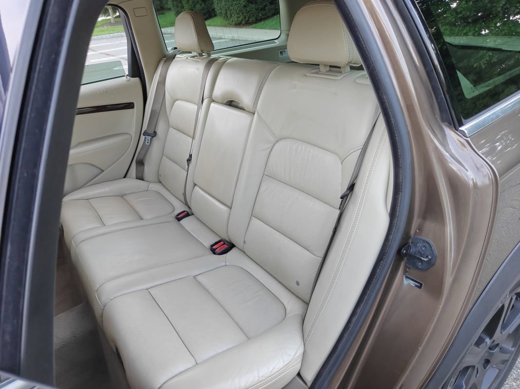 Used 2013 Volvo XC70 T6 AWD/4WD image 18