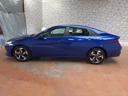 Certified 2023 Hyundai Elantra SEL w/ Convenience Package image 4