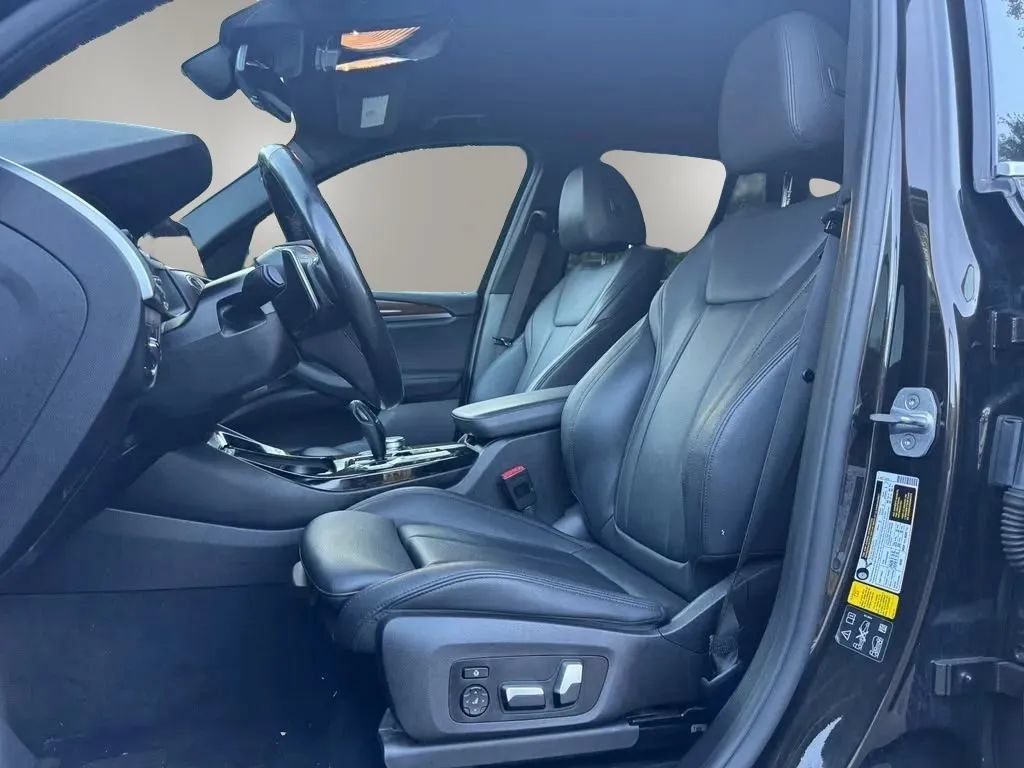 Used 2019 BMW X3 xDrive30i w/ Premium Package AWD/4WD image 10