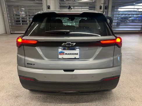 New 2027 Chevrolet Bolt LT w/ Comfort Package FWD image 6