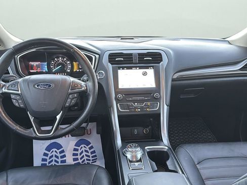 Certified 2017 Ford Fusion SE w/ Fusion SE Technology Package image 22