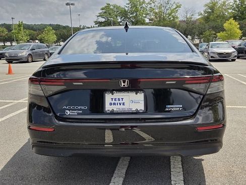 Used 2024 Honda Accord Sport image 7