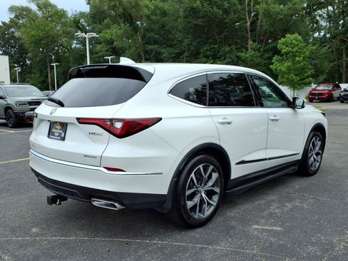 Used 2022 Acura MDX SH-AWD w/ Technology Package image 12