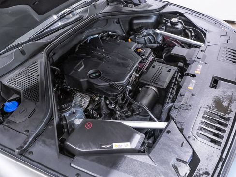 Certified 2025 Genesis GV80 2.5T Prestige AWD/4WD image 34