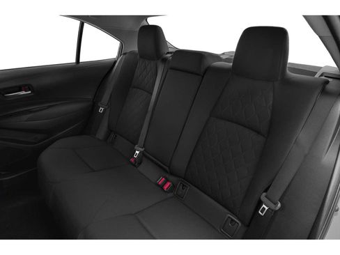 Used 2022 Toyota Corolla LE image 9