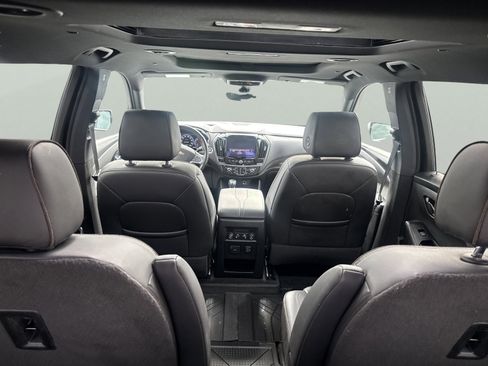 Used 2023 Chevrolet Traverse High Country w/ LPO, 'HIT The Road' Package AWD/4WD image 13