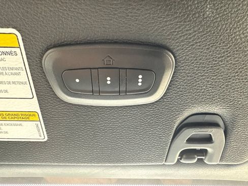 Used 2022 Jeep Gladiator Sport AWD/4WD image 36