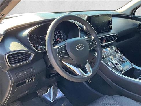 Used 2021 Hyundai Santa Fe SE image 11