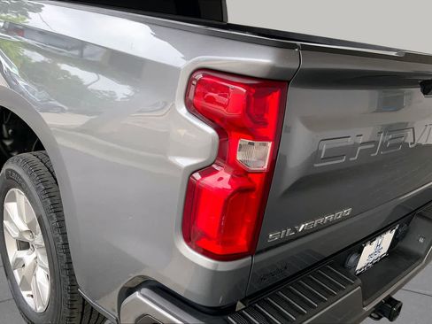 Used 2021 Chevrolet Silverado 1500 Custom RWD image 28