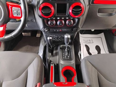 Used 2015 Jeep Wrangler Unlimited Sport w/ Connectivity Group AWD/4WD image 54