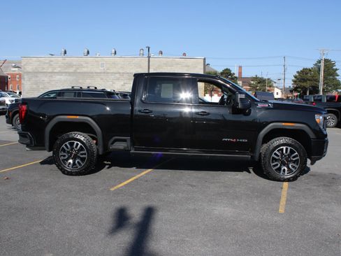 Used 2023 GMC Sierra 2500 AT4 w/ Gooseneck/5TH Wheel Package image 4