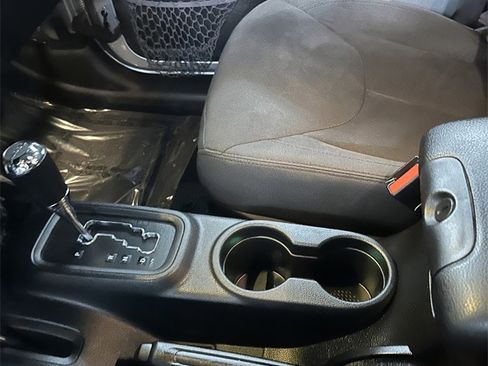 Used 2017 Jeep Wrangler Unlimited Sport w/ Quick Order Package 24S image 19