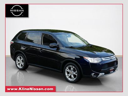 Used 2015 Mitsubishi Outlander SE