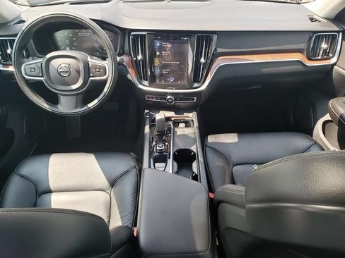 Used 2022 Volvo S60 B5 Momentum w/ Advanced Package AWD/4WD image 12