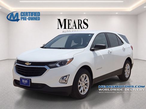 Used 2021 Chevrolet Equinox LS w/ LS Convenience Package FWD image 1