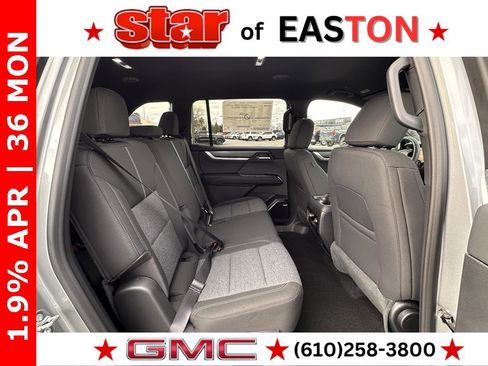 New 2026 GMC Acadia Elevation image 9