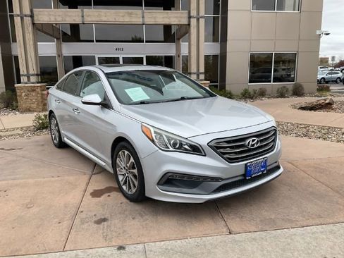 Used 2017 Hyundai Sonata Sport w/ Value Edition Package 02 FWD image 9
