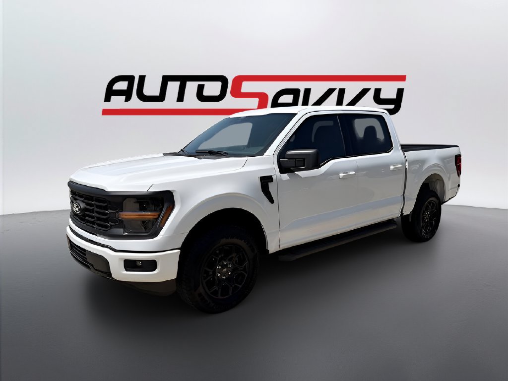 Used 2025 Ford F150 XLT w/ Equipment Group 301A Standard AWD/4WD image 3