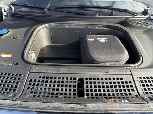 New 2026 Hyundai Ioniq 9 Limited image 29