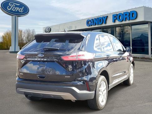 Used 2024 Ford Edge SEL w/ Convenience Package image 4