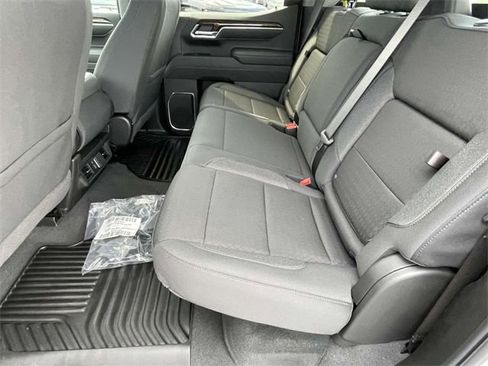 New 2025 GMC Sierra 1500 Elevation image 8