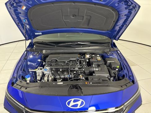 New 2026 Hyundai Elantra SEL Sport image 11