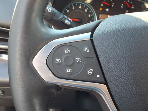 Used 2023 Chevrolet Traverse LT w/ LT Premium Package AWD/4WD image 15