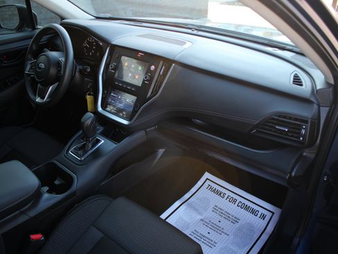 Used 2022 Subaru Outback image 9