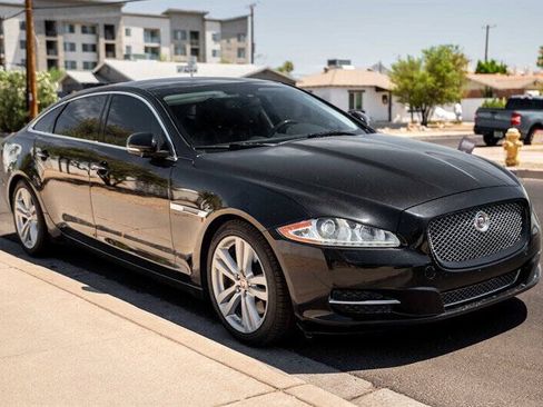 Used 2015 Jaguar XJ L Portfolio RWD image 7