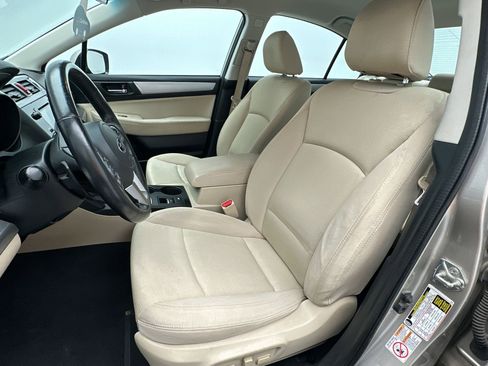 Used 2017 Subaru Legacy 2.5i Premium image 5