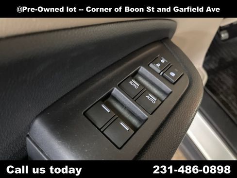 Used 2016 Honda Pilot EX image 15