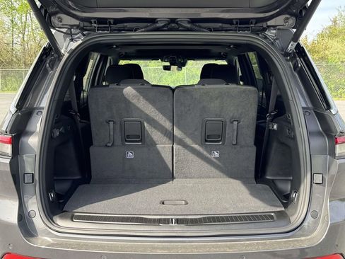 New 2026 Jeep Grand Cherokee L Laredo AWD/4WD image 31