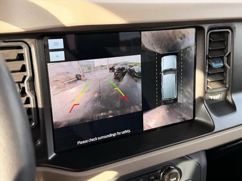 Used 2022 Ford Bronco Wildtrak AWD/4WD image 23
