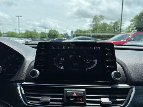 Used 2022 Honda Accord Sport image 27