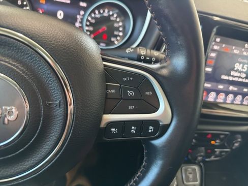 Used 2021 Jeep Compass Limited image 23