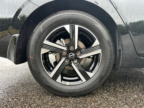 New 2025 Nissan Sentra SV w/ All-Weather Package image 17