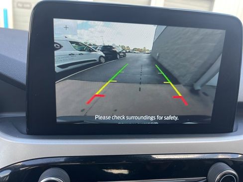 Used 2022 Ford Escape SE w/ Convenience Package image 20