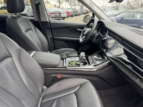 Used 2023 Audi Q7 3.0T Premium Plus w/ Premium Plus Package image 29
