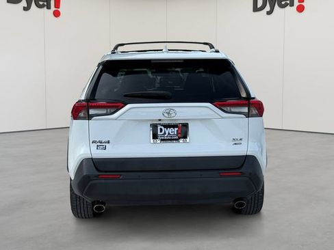 Used 2019 Toyota RAV4 XLE w/ Convenience Package AWD/4WD image 5