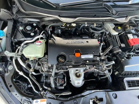 Used 2019 Honda Civic Sport image 30