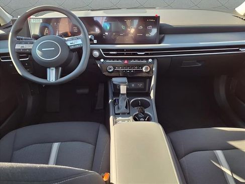 New 2025 Hyundai Sonata SE FWD image 12