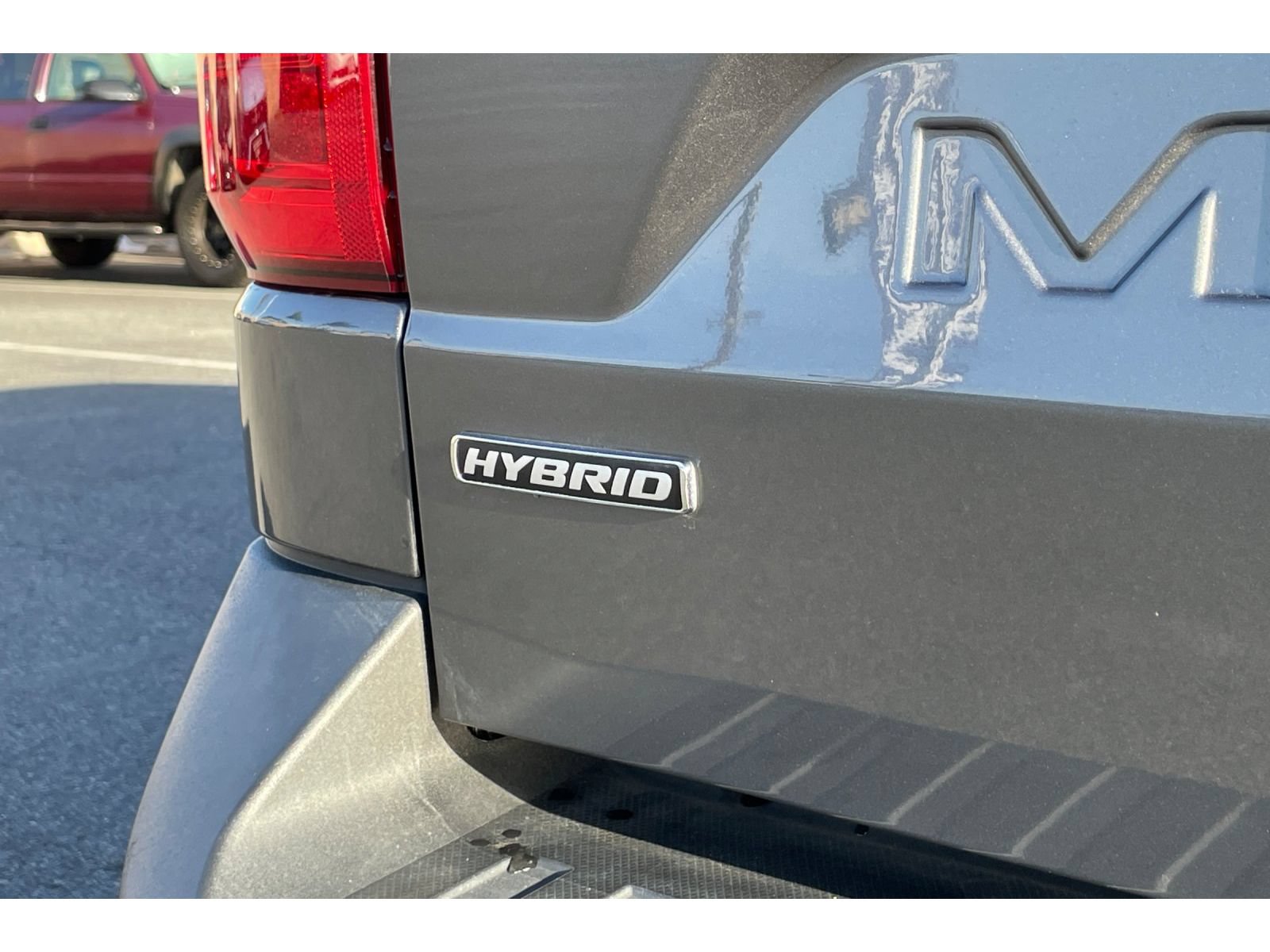 Used 2024 Ford Maverick XL FWD image 16