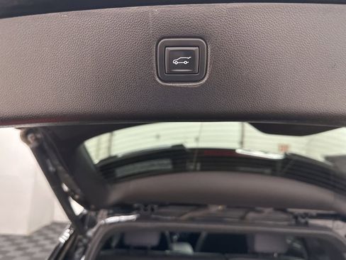 Used 2024 Chevrolet Blazer RS image 35