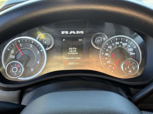 Used 2024 RAM 5500 Tradesman w/ Chrome Appearance Group image 18